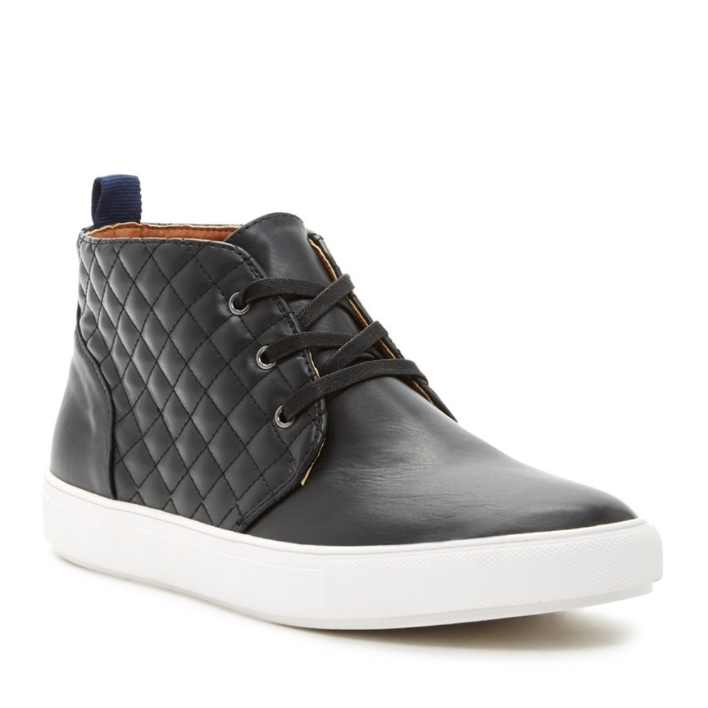 New Steve Madden Jaedon Quilted Chukka sneakers